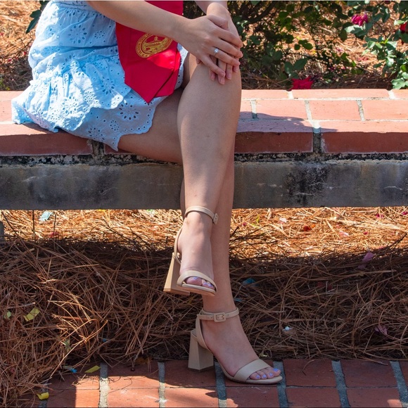 Antonio Melanie Heels - Picture 3 of 3